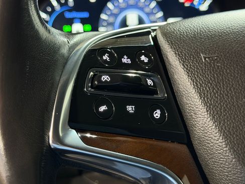 Used 2019 Cadillac Escalade Premium Luxury AWD/4WD image 14