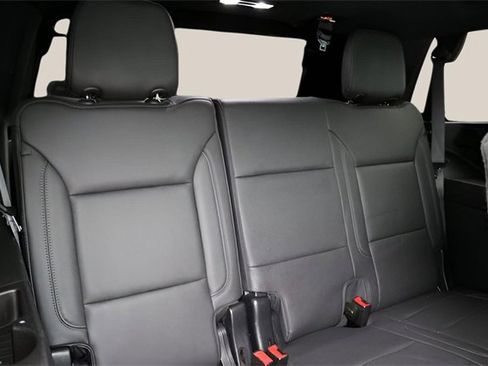 Used 2023 Chevrolet Tahoe Z71 image 20