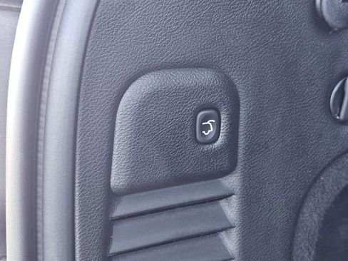 Used 2020 Jeep Grand Cherokee Altitude image 31