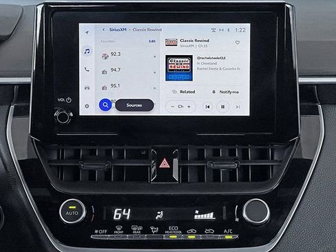 Used 2024 Toyota Corolla LE FWD image 13
