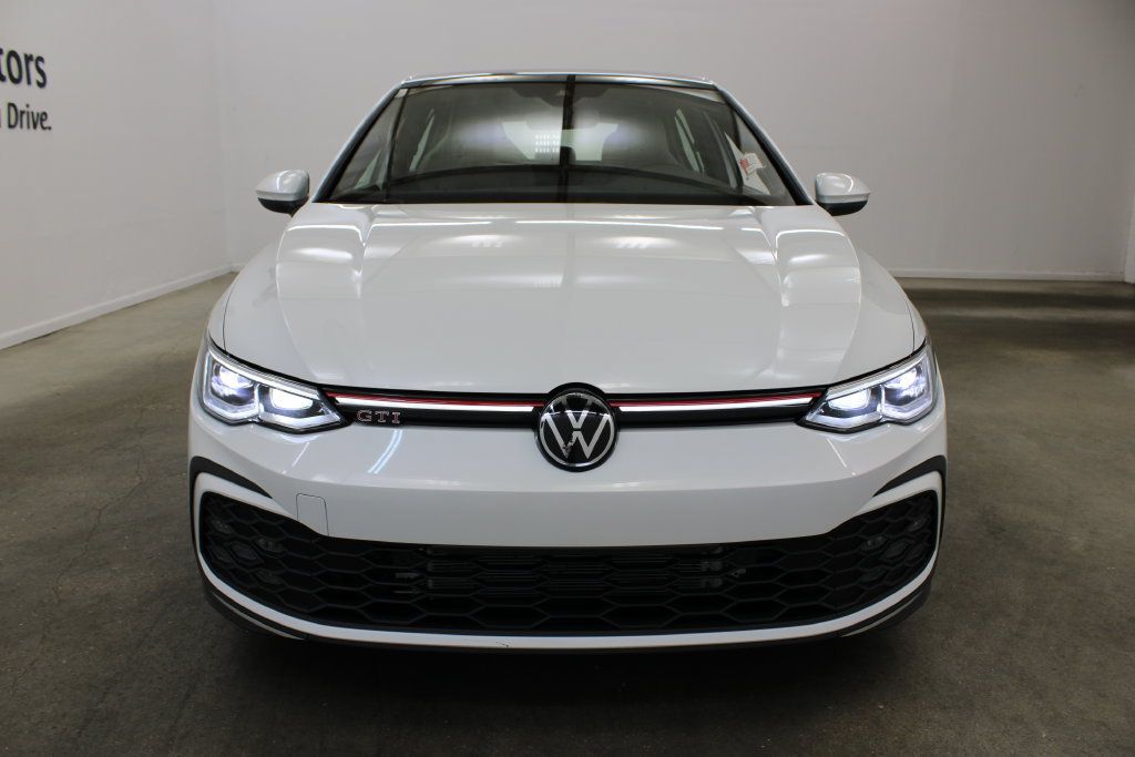 Certified 2023 Volkswagen GTI SE FWD image 7
