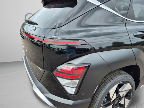 New 2026 Hyundai Kona Limited AWD/4WD image 36