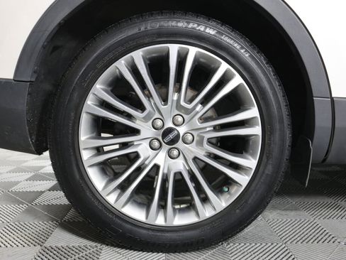 Used 2017 Lincoln MKX Reserve w/ Luxury Package image 7