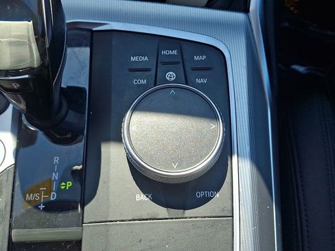 Used 2021 BMW 330i xDrive Sedan w/ Convenience Package image 26