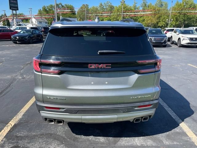 Used 2026 GMC Acadia Elevation w/ Elevation Premium Package FWD image 4