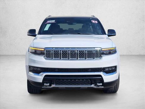 Used 2024 Jeep Grand Wagoneer Series I w/ HD Trailer Tow Package image 3