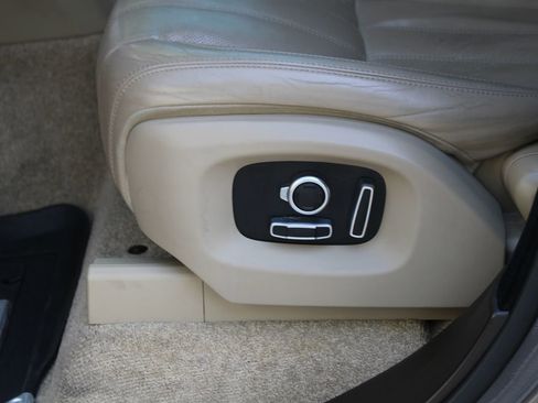 Used 2016 Land Rover Range Rover Supercharged AWD/4WD image 9