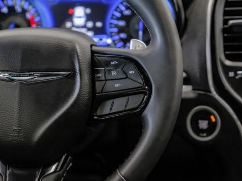 Used 2022 Chrysler 300 S w/ Comfort Group RWD image 26