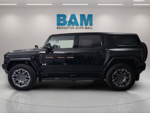 New 2024 GMC Hummer EV 3X w/ LPO, Illumination Package image 3
