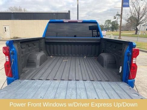 Used 2022 Chevrolet Silverado 1500 Custom w/ LPO, Dark Essentials Package image 19