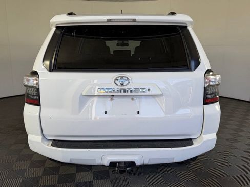 Used 2019 Toyota 4Runner SR5 Premium AWD/4WD image 10
