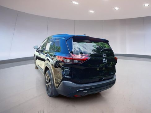 Used 2023 Nissan Rogue SV w/ SV Premium B Package AWD/4WD image 3