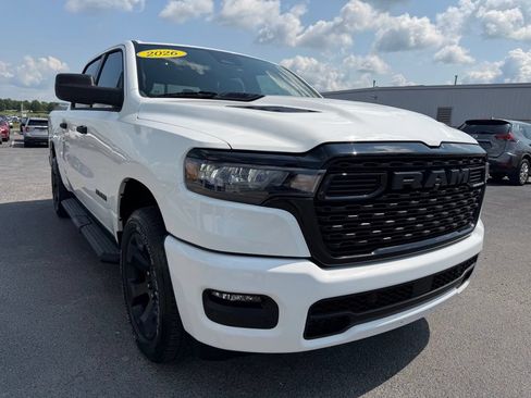 Used 2026 RAM 1500 Express AWD/4WD image 40