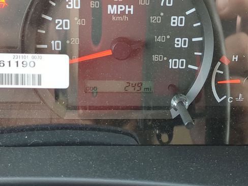 New 2024 Chevrolet Low Cab Forward image 4