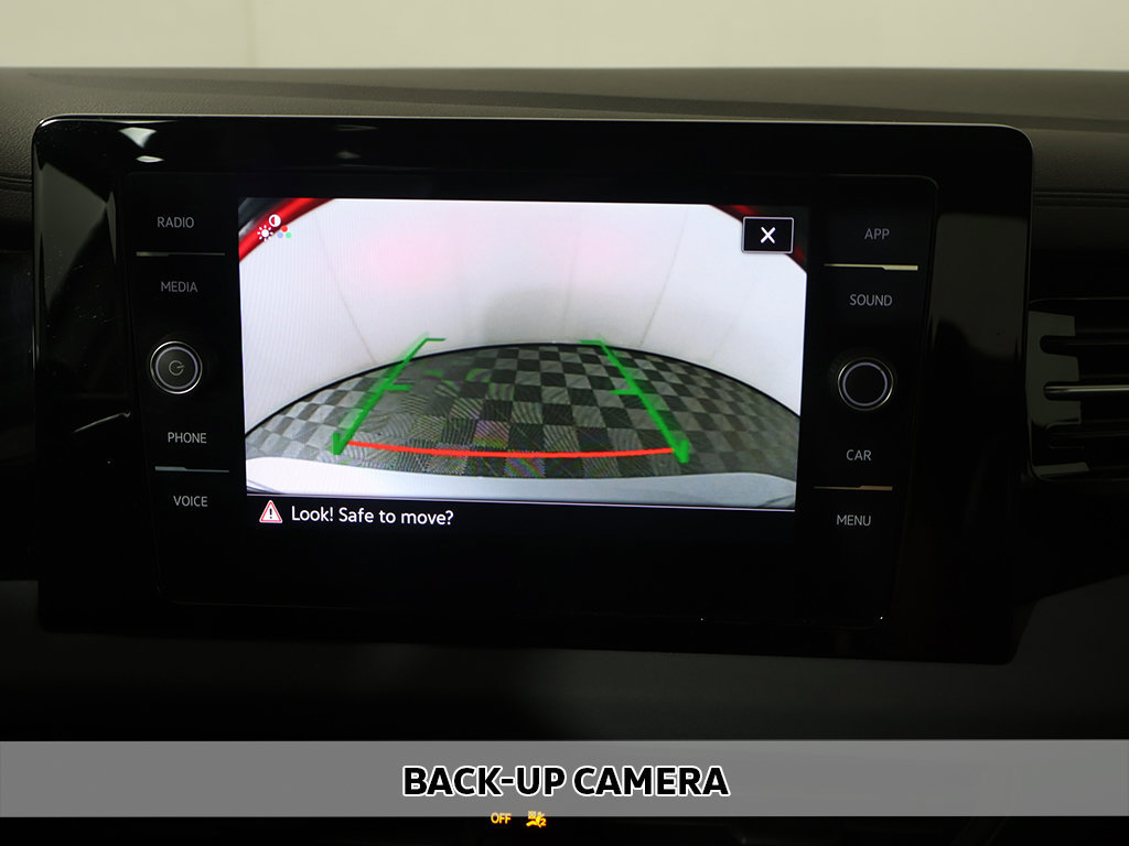 Used 2025 Volkswagen Jetta SE FWD image 5