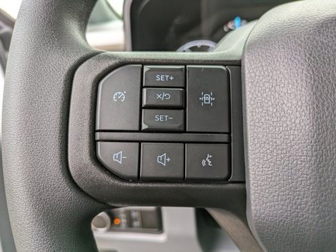 Certified 2024 Ford F550 4x4 Regular Cab Super Duty image 19