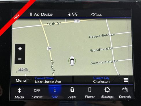 Used 2022 Jeep Grand Cherokee Limited AWD/4WD image 8