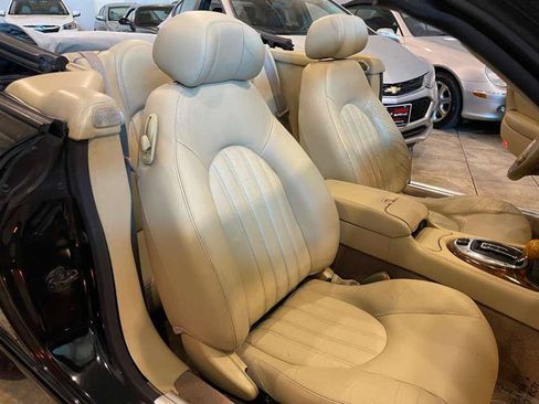 Used 2006 Jaguar XK8 Convertible RWD image 64