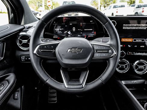 New 2026 Chevrolet Blazer EV LT FWD image 24