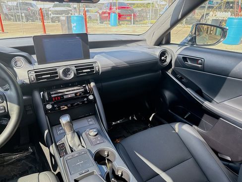 Used 2025 Lexus IS 300 w/ Comfort Package image 22