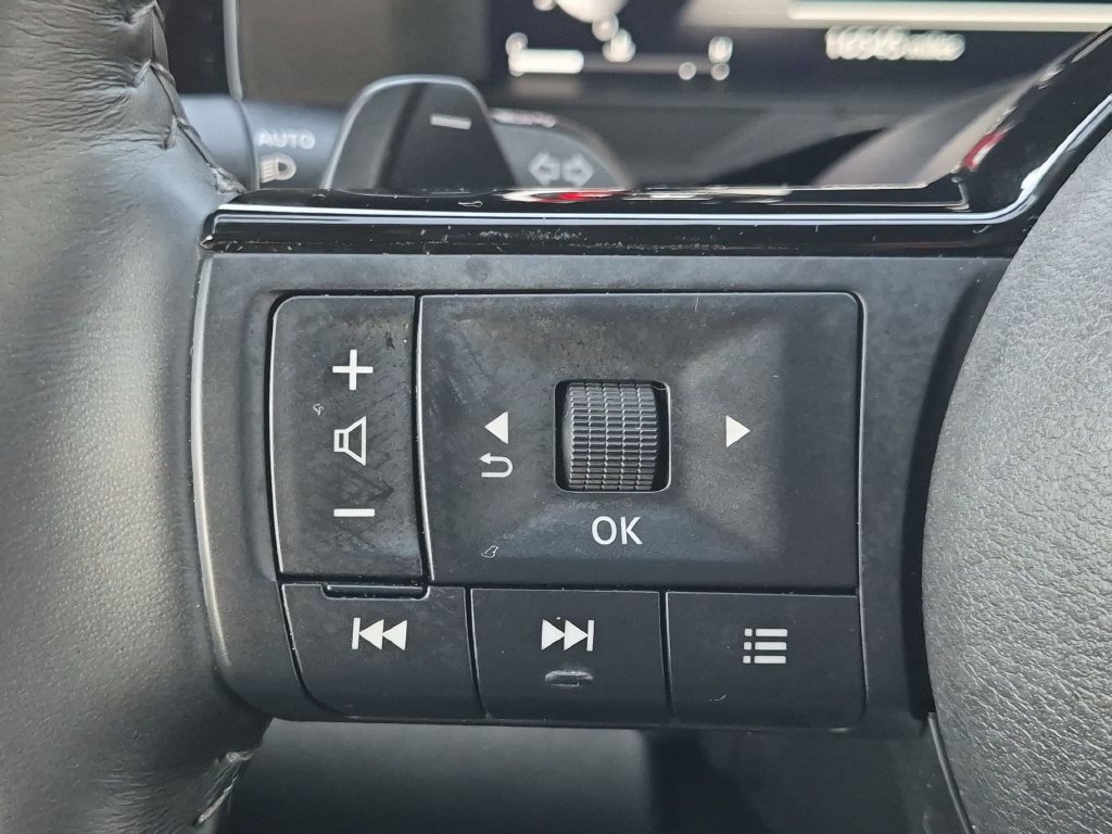Used 2024 Nissan Pathfinder Platinum w/ Cargo Package AWD/4WD image 15