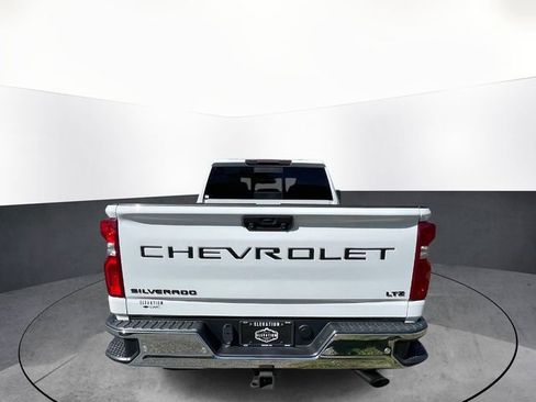 Used 2020 Chevrolet Silverado 2500 LTZ w/ LTZ Plus Package AWD/4WD image 6