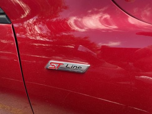 Used 2024 Ford Escape ST-Line w/ Tech Pack #1 FWD image 6