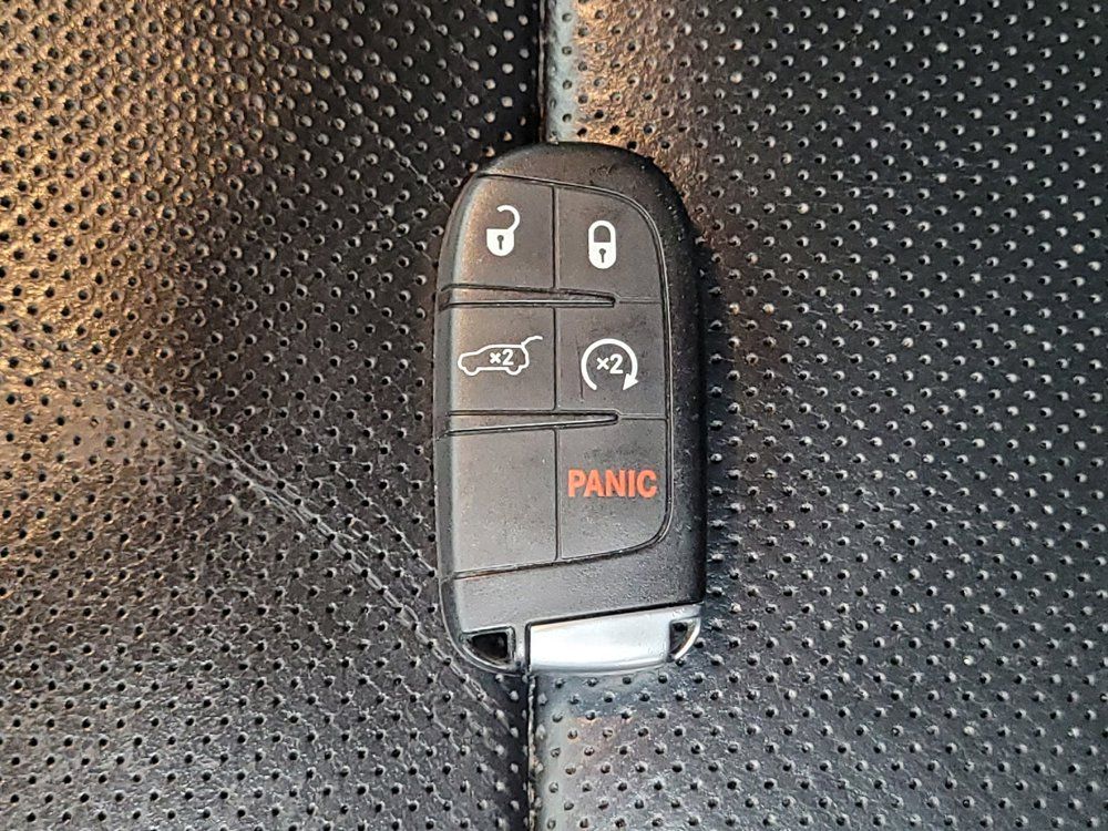 Used 2018 Jeep Grand Cherokee High Altitude AWD/4WD image 32