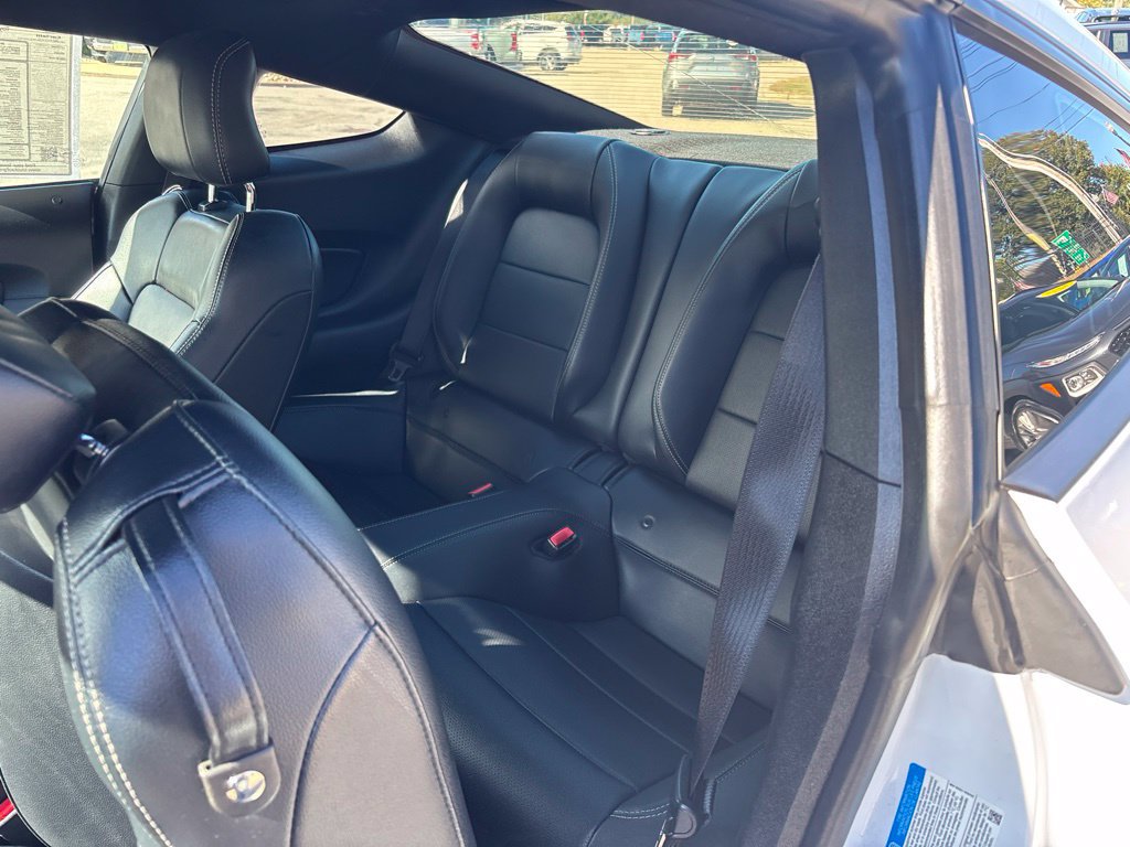 Used 2016 Ford Mustang GT Premium w/ Equipment Group 401A RWD image 10