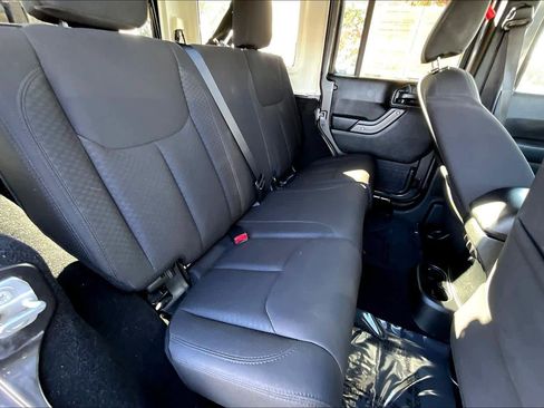Used 2017 Jeep Wrangler Unlimited Sport w/ Quick Order Package 23S image 19