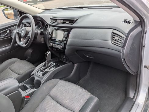 Used 2020 Nissan Rogue SV AWD/4WD image 32