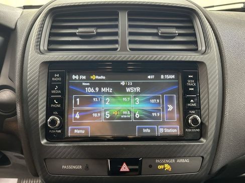 Used 2020 Mitsubishi Outlander Sport ES AWD/4WD image 14