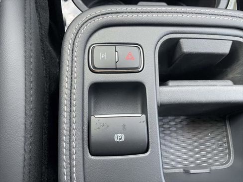 Used 2025 Ford Mustang Mach-E Premium image 30