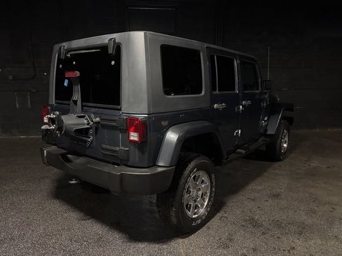 Used 2007 Jeep Wrangler Unlimited Sahara AWD/4WD image 7