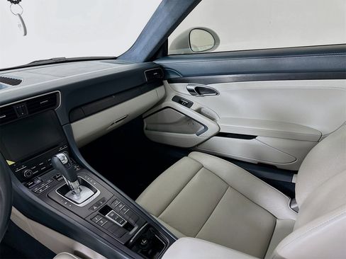 Used 2019 Porsche 911 Carrera 4 GTS image 25
