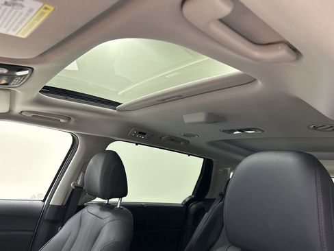 New 2026 Kia Carnival SX Prestige FWD image 28
