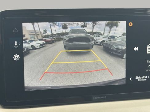 Used 2023 Hyundai Santa Fe SEL FWD image 23