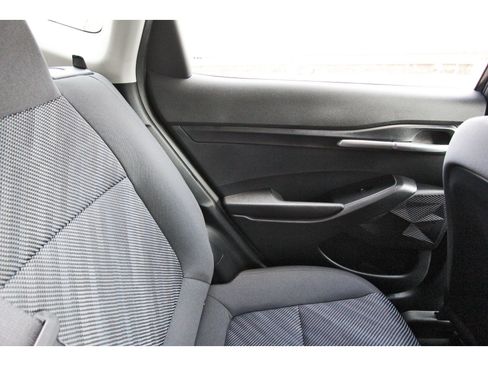 Used 2024 Kia Seltos LX AWD/4WD image 14