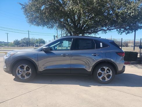 New 2026 Ford Escape ST-Line w/ Tech Pack #1 FWD image 2