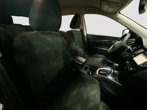 Used 2015 Nissan Rogue SV w/ SV Premium Package image 27