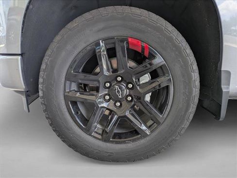 Used 2024 Chevrolet Silverado 1500 RST w/ Redline Edition AWD/4WD image 13