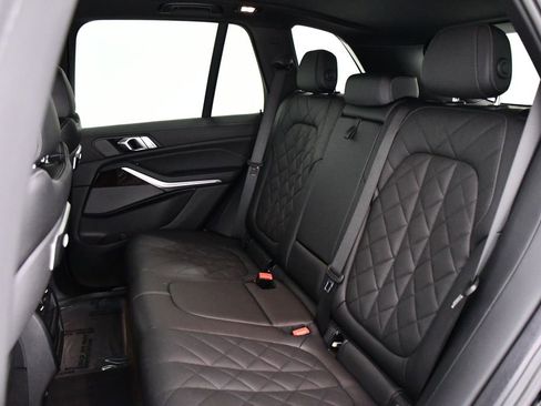 Used 2024 BMW X5 xDrive40i image 21