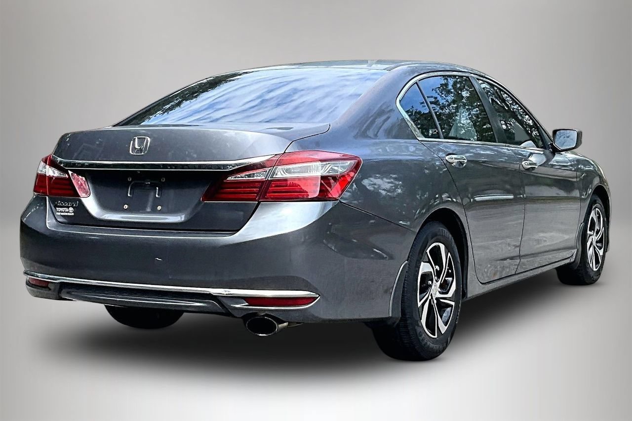 Used 2016 Honda Accord LX image 5