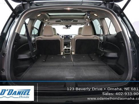 Used 2017 Honda Pilot Elite image 42