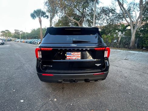 New 2026 Ford Explorer Active image 5