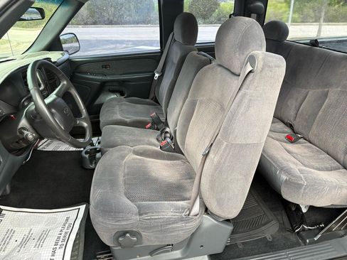 Used 2002 Chevrolet Silverado 1500 LS w/ Heavy Duty Suspension Pkg image 40