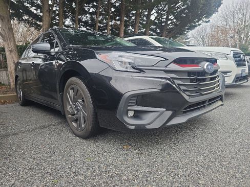 Used 2023 Subaru Legacy Sport image 2