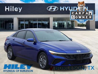 Used 2024 Hyundai Elantra Blue