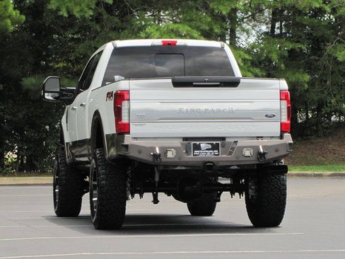 Used 2019 Ford F250 King Ranch w/ King Ranch Ultimate Package AWD/4WD image 9