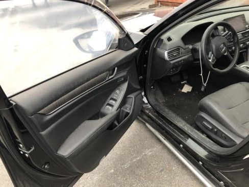 Used 2020 Honda Accord Touring image 49